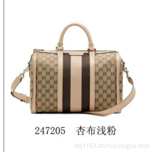 Fashion handbags